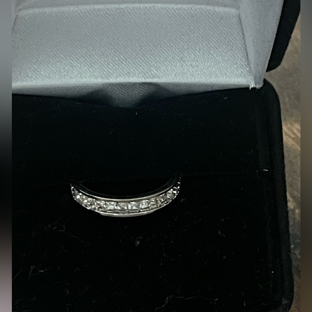 Elegant Silver Band with Clear Stones